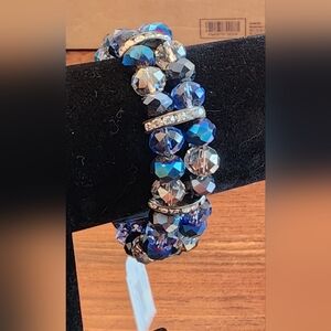 Trifari Blue & White Elastic Beaded Bracelet with Rhinestone Spacers- Flawed